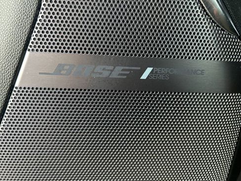 Used 2023 GMC Yukon XL Denali Ultimate AWD/4WD image 30