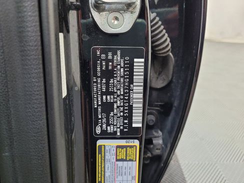 Used 2017 Kia Optima LX FWD image 33