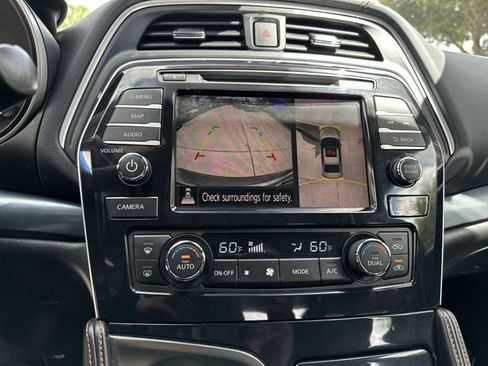 Used 2023 Nissan Maxima SR w/ Sport Mat Group image 24