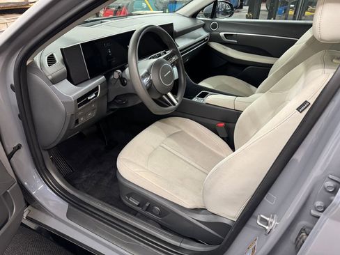 Used 2024 Hyundai Sonata SEL FWD image 13