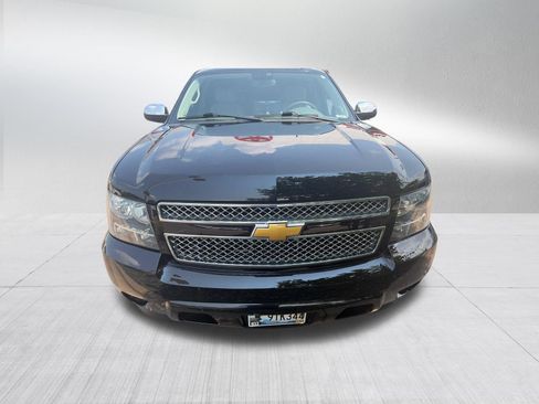 Used 2014 Chevrolet Tahoe LTZ AWD/4WD image 2