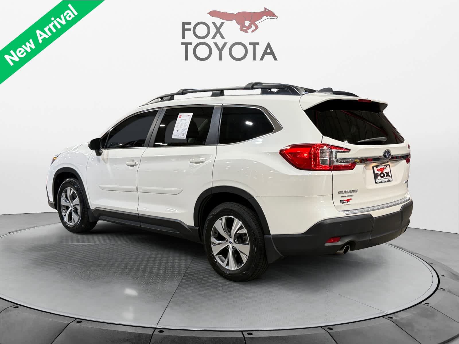 Used 2023 Subaru Ascent Premium w/ Convenience Package AWD/4WD image 4