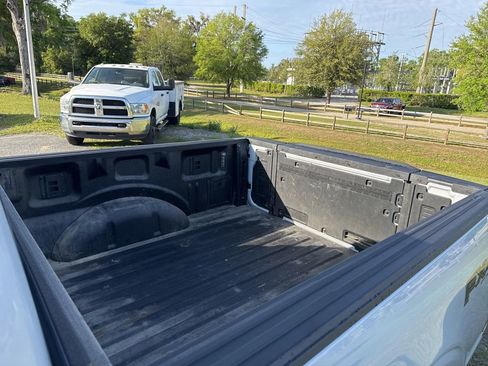 Used 2025 Ford F150 Lariat w/ Equipment Group 501A Mid image 7