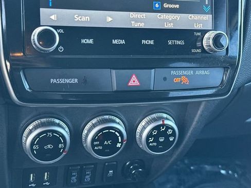 Used 2024 Mitsubishi Outlander Sport SE image 23