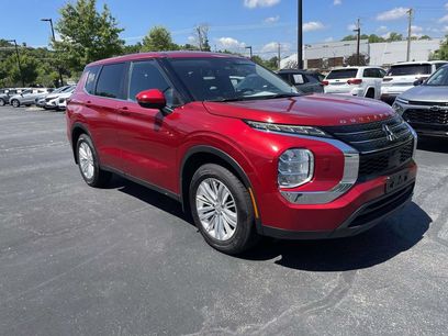 Used 2022 Mitsubishi Outlander ES