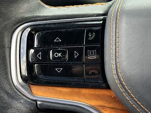 Used 2022 Jeep Grand Wagoneer Series III image 33