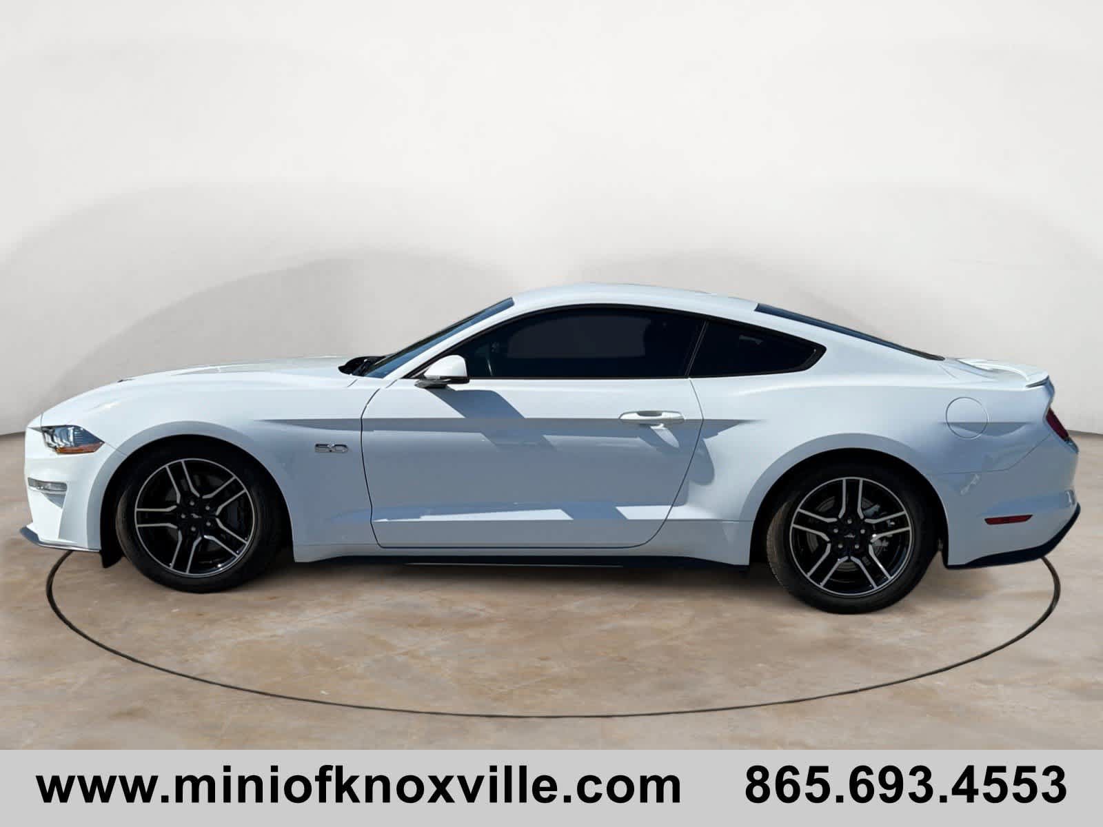 Used 2022 Ford Mustang GT Premium w/ Equipment Group 401A RWD image 6