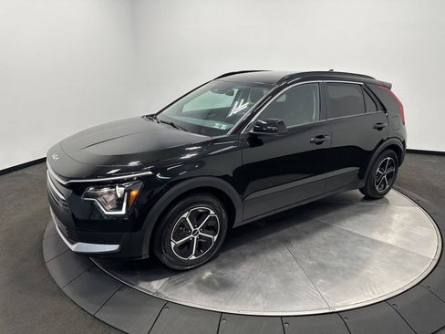 Used 2024 Kia Niro LX FWD image 4