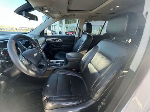 Used 2019 Chevrolet Traverse RS w/ LPO, Floor Liner Package image 20