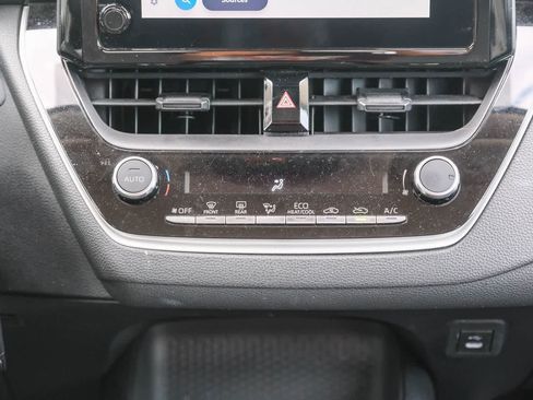 Certified 2024 Toyota Corolla LE FWD image 15
