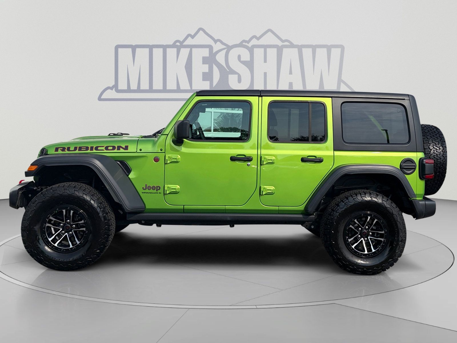 Used 2025 Jeep Wrangler Unlimited Rubicon w/ XTREMEE 35" Tire Package AWD/4WD image 2