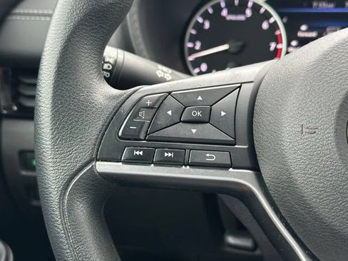 Certified 2023 Nissan Sentra SV FWD image 38