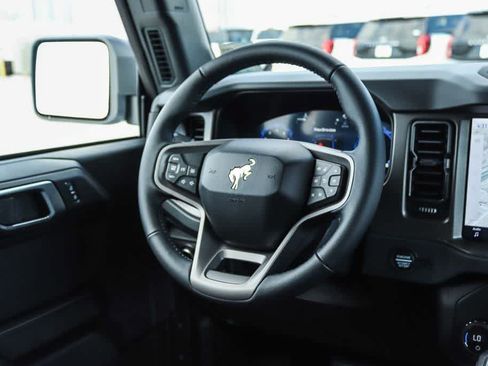 New 2026 Ford Bronco Big Bend w/ Black Diamond Package AWD/4WD image 15