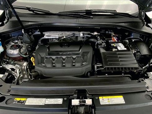 Used 2022 Volkswagen Tiguan SE image 10