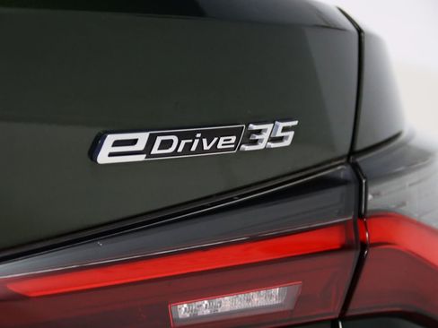 Used 2023 BMW i4 eDrive35 w/ Premium Package RWD image 14