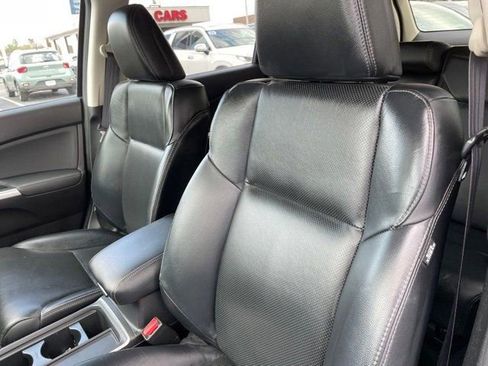 Used 2016 Honda CR-V Touring image 10