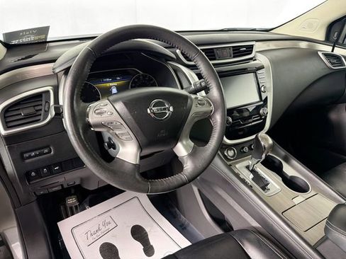 Used 2016 Nissan Murano S image 9