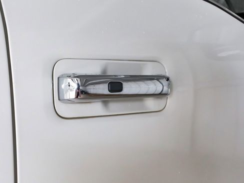 Used 2021 Ford F450 Platinum w/ FX4 Off-Road Package image 41