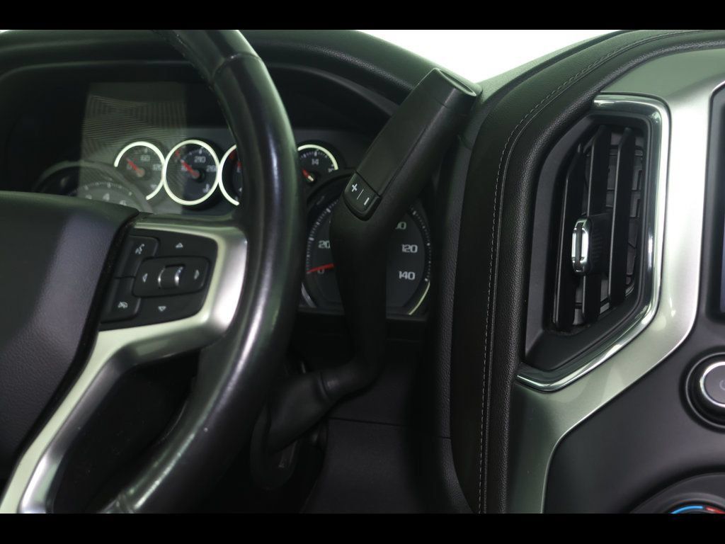 Used 2019 Chevrolet Silverado 1500 LT w/ All-Star Edition AWD/4WD image 22