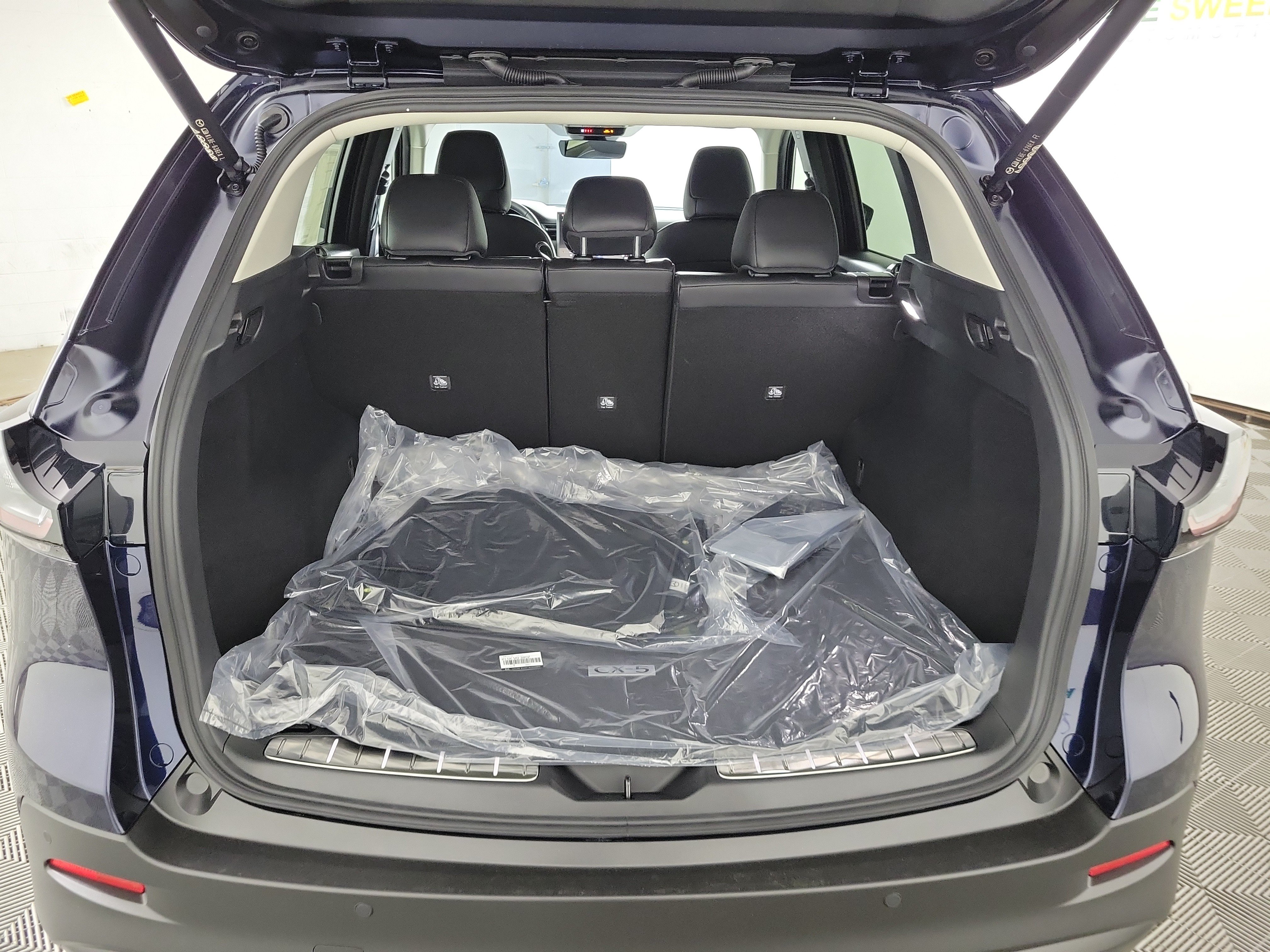 New 2026 MAZDA CX-5 Preferred AWD/4WD image 25