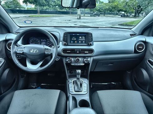 Used 2020 Hyundai Kona SEL FWD image 24