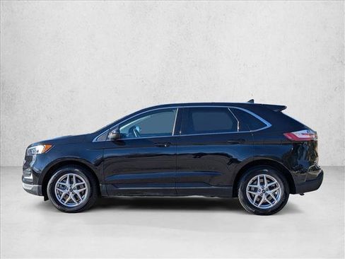 Used 2023 Ford Edge SEL image 8