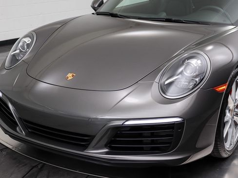 Used 2019 Porsche 911 Carrera S RWD image 8