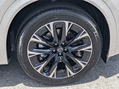 New 2025 MAZDA CX-90 3.3 Turbo S w/ Premium Package image 12