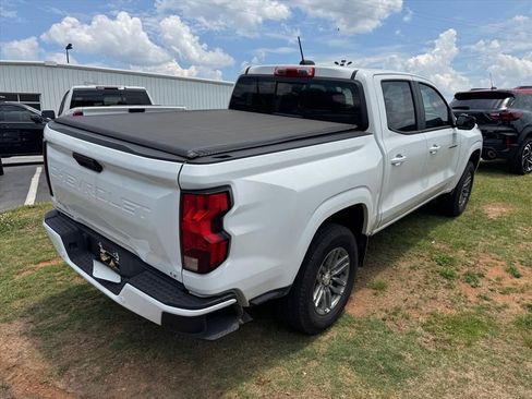 Used 2024 Chevrolet Colorado LT w/ LT Convenience Package RWD image 5