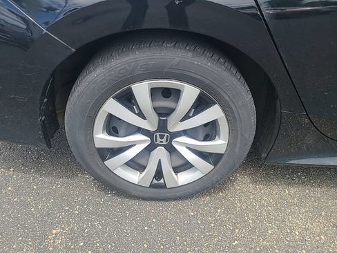 Used 2024 Honda Civic LX image 8