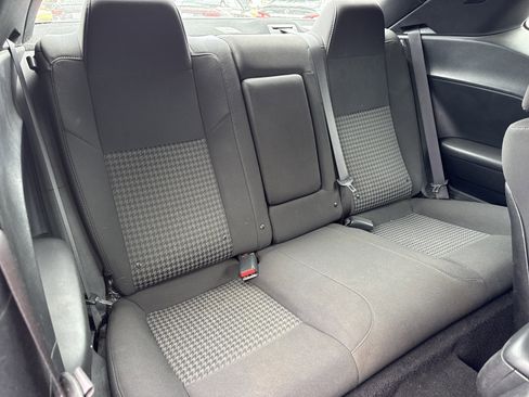 Used 2019 Dodge Challenger R/T RWD image 24