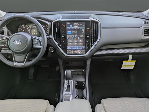 Certified 2025 Subaru Ascent Premium AWD/4WD image 18