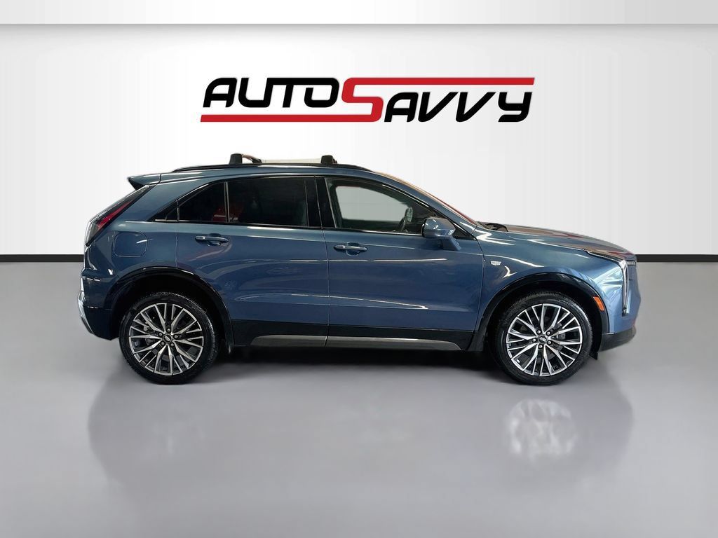 Used 2024 Cadillac XT4 Sport AWD/4WD image 8