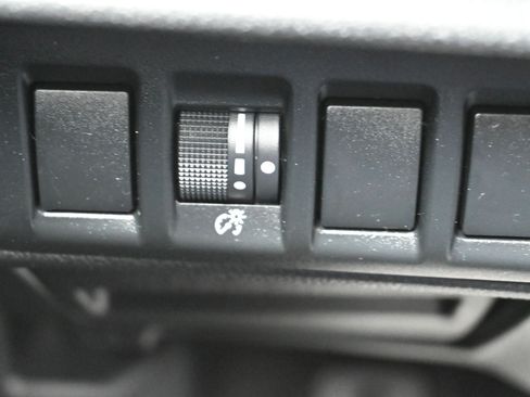 Used 2021 Subaru Outback Premium w/ Popular Package #1 AWD/4WD image 16