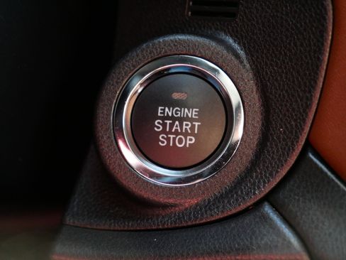 Used 2024 Subaru Outback Touring AWD/4WD image 30