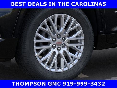 New 2026 GMC Acadia Denali w/ Super Cruise Package FWD image 9