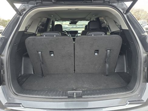 Used 2023 Kia Sorento SX image 20