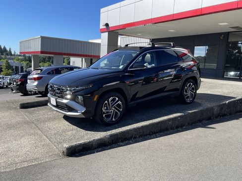 Used 2026 Hyundai Tucson Limited AWD/4WD image 4