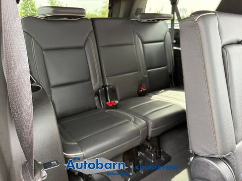 Used 2023 GMC Yukon XL SLT AWD/4WD image 27
