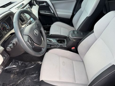 Used 2018 Toyota RAV4 Adventure w/ Cold Weather Package AWD/4WD image 12