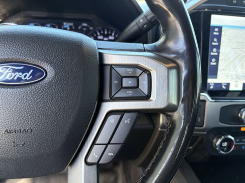 Used 2022 Ford F450 Platinum w/ FX4 Off-Road Package image 30