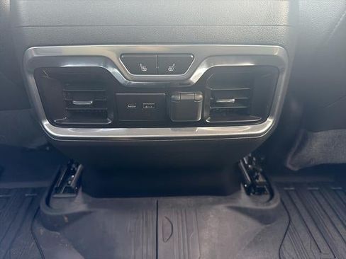 Used 2019 GMC Sierra 1500 SLT w/ SLT Premium Package AWD/4WD image 21