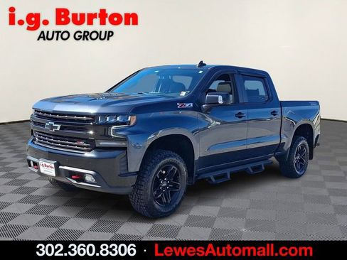 Certified 2021 Chevrolet Silverado 1500 LT Trail Boss w/ Convenience Package II image 3