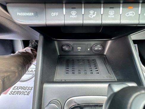 Used 2023 Hyundai Kona SEL w/ Convenience Package FWD image 25