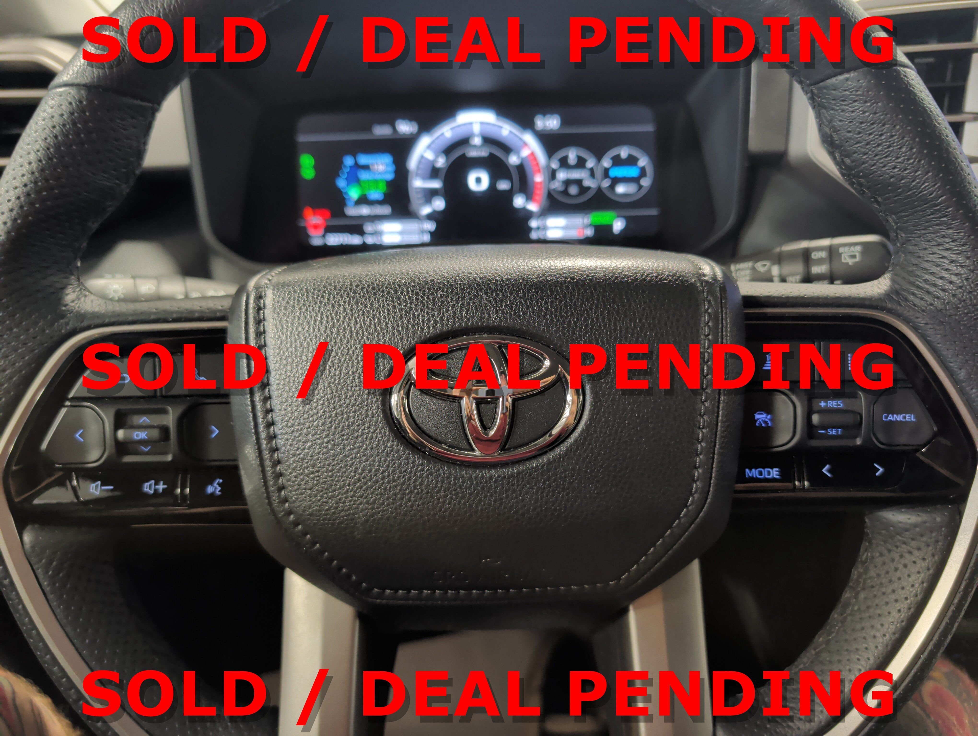 Used 2023 Toyota Sequoia Limited AWD/4WD image 11