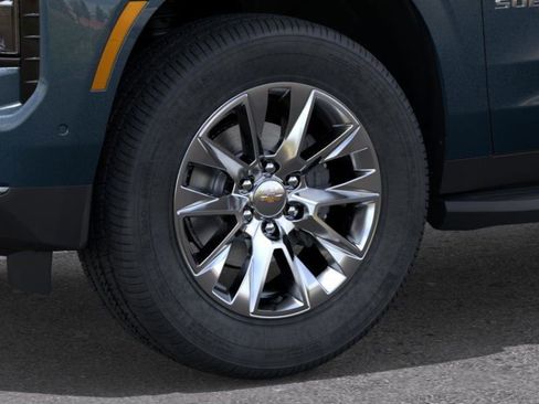 New 2026 Chevrolet Suburban Premier w/ Sun And Tow Package image 9