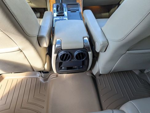 Used 2013 Land Rover Range Rover Sport HSE AWD/4WD image 36