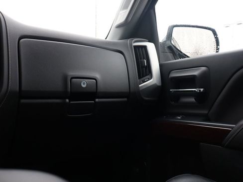 Used 2017 GMC Sierra 1500 SLT w/ SLT Premium Package image 45