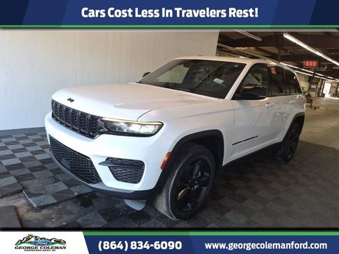 Used 2023 Jeep Grand Cherokee Altitude AWD/4WD image 1
