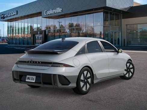 New 2025 Hyundai Ioniq 6 SE image 4